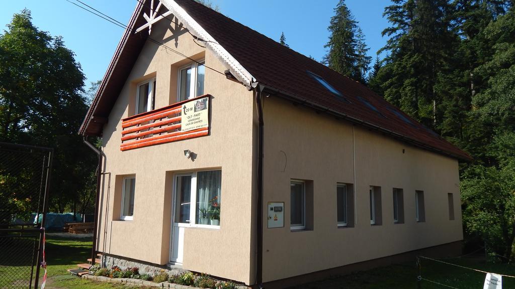 Olt-Part Vendeghaz Hotel Бъйле Тушнад Екстериор снимка